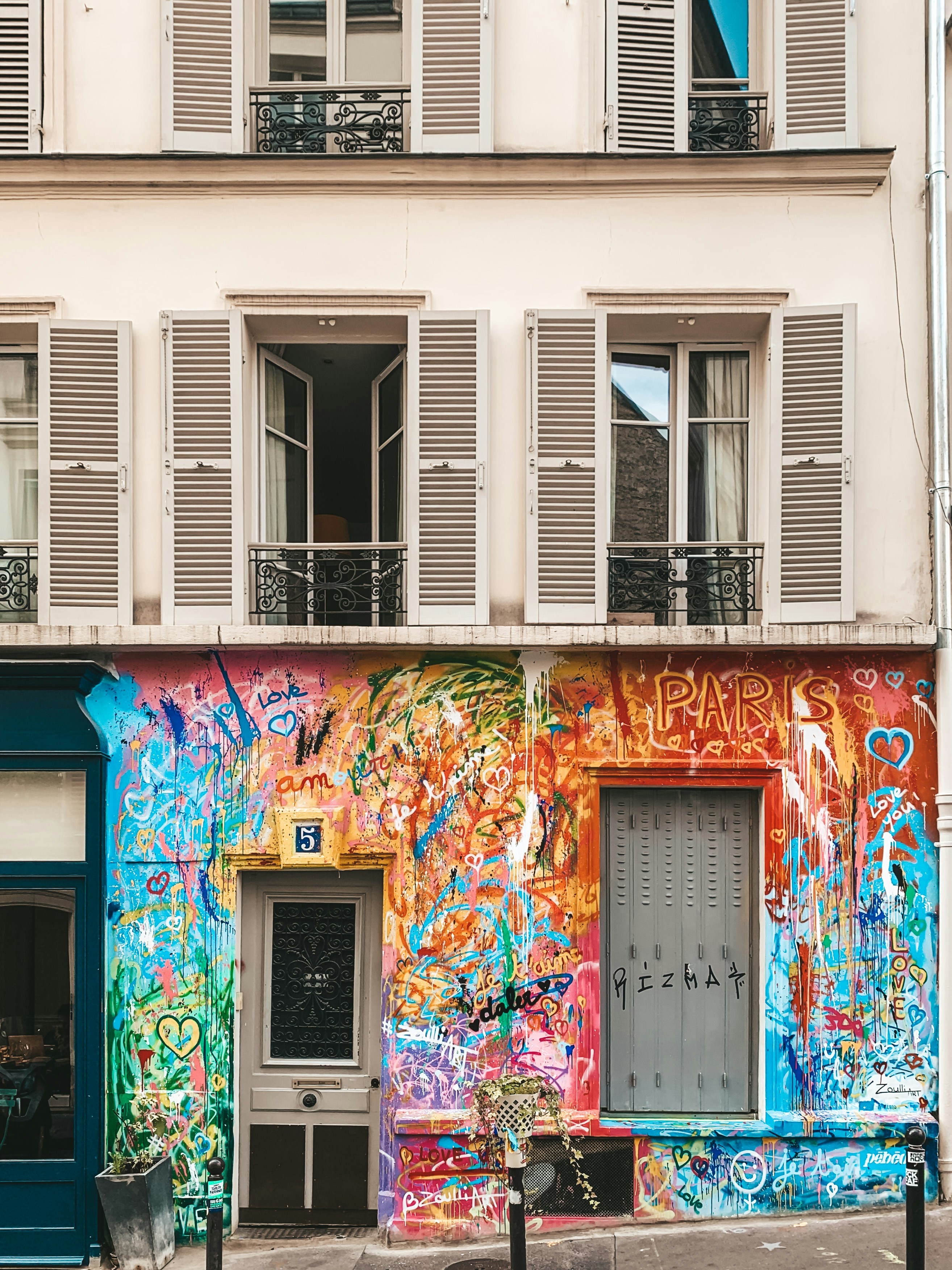 Photo by maksimovjon