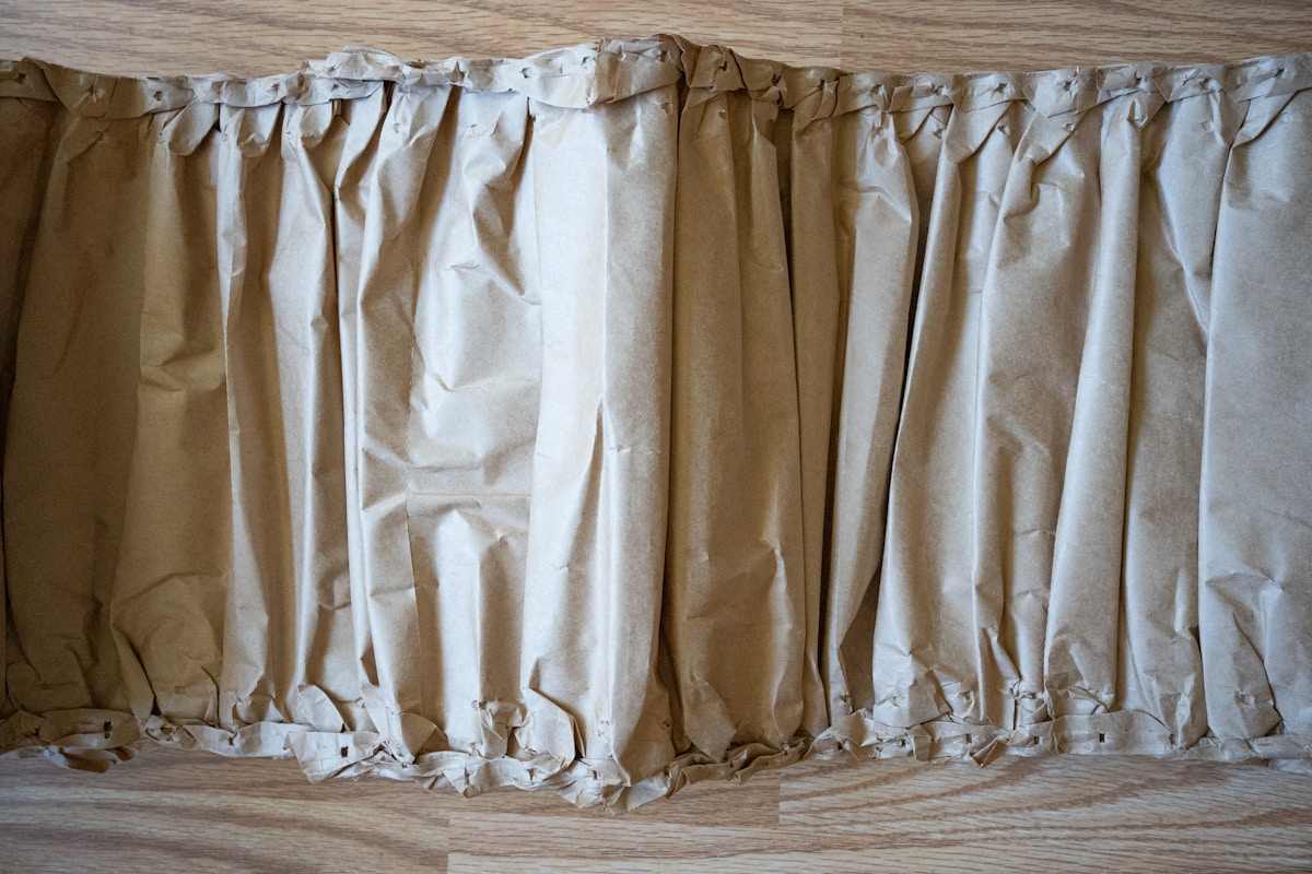 Astuce DIY pour un store en tissu – Parfait pour les locations