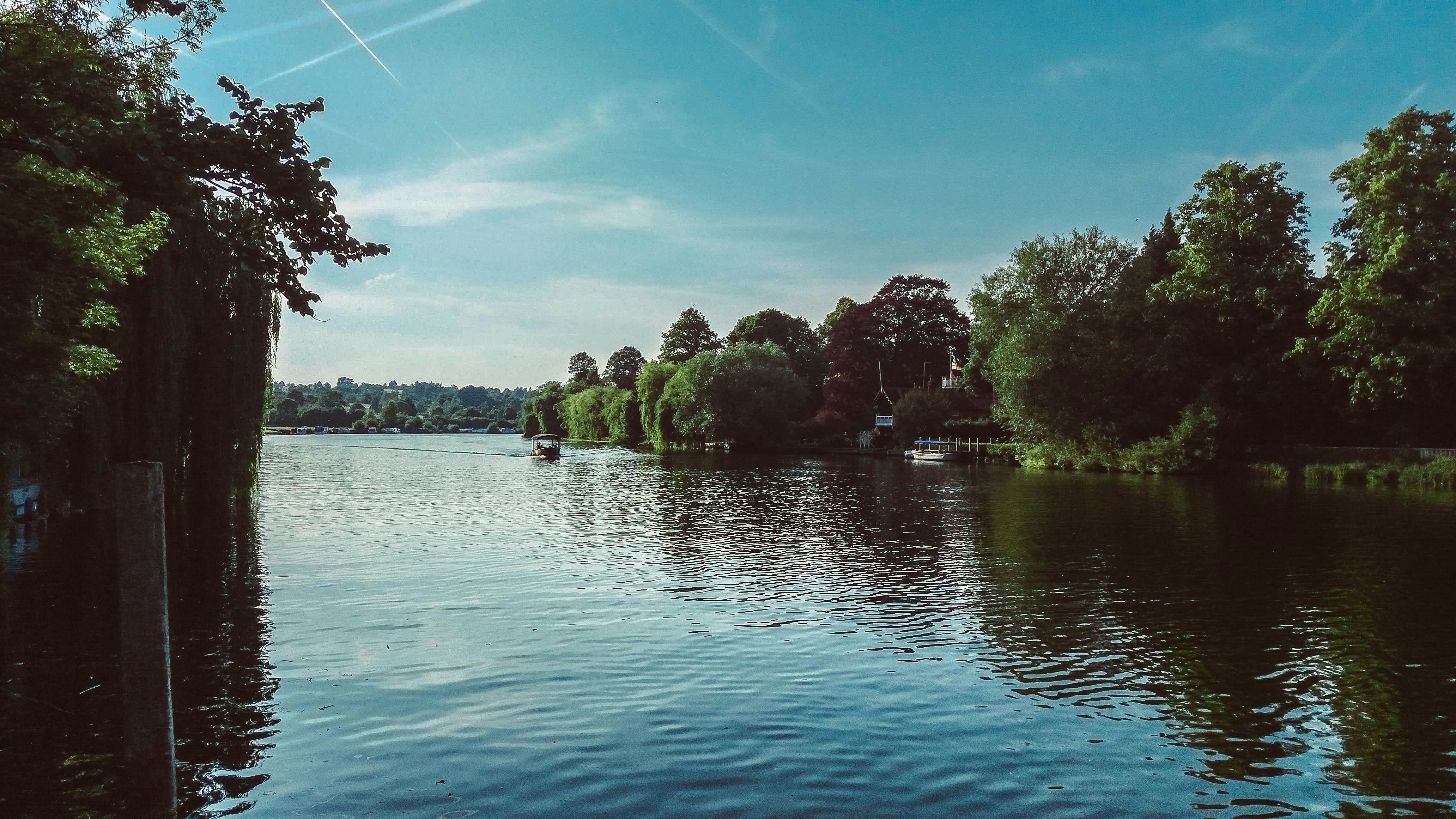 Photo by cristian_far