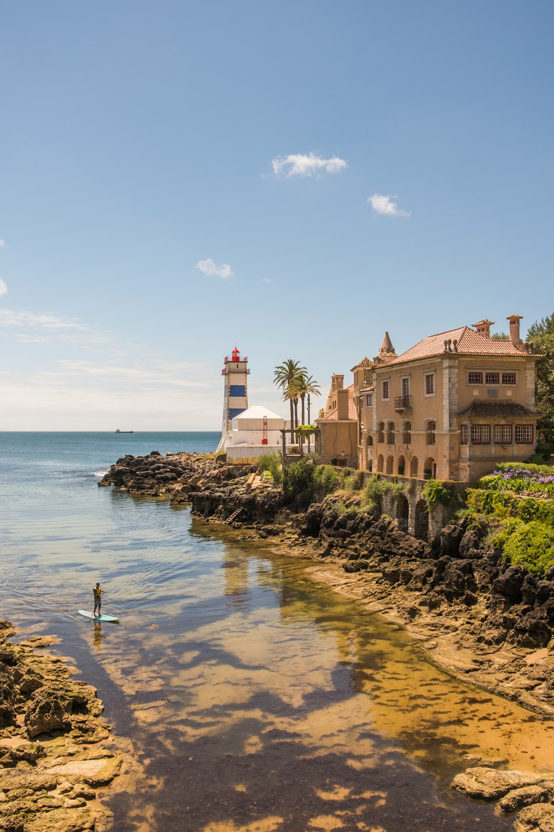 travelers stories about Beach in Cascais, Portugal