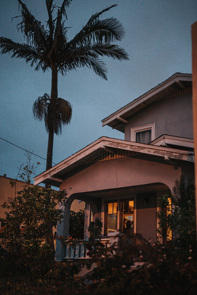 Residencia familiar con jardín