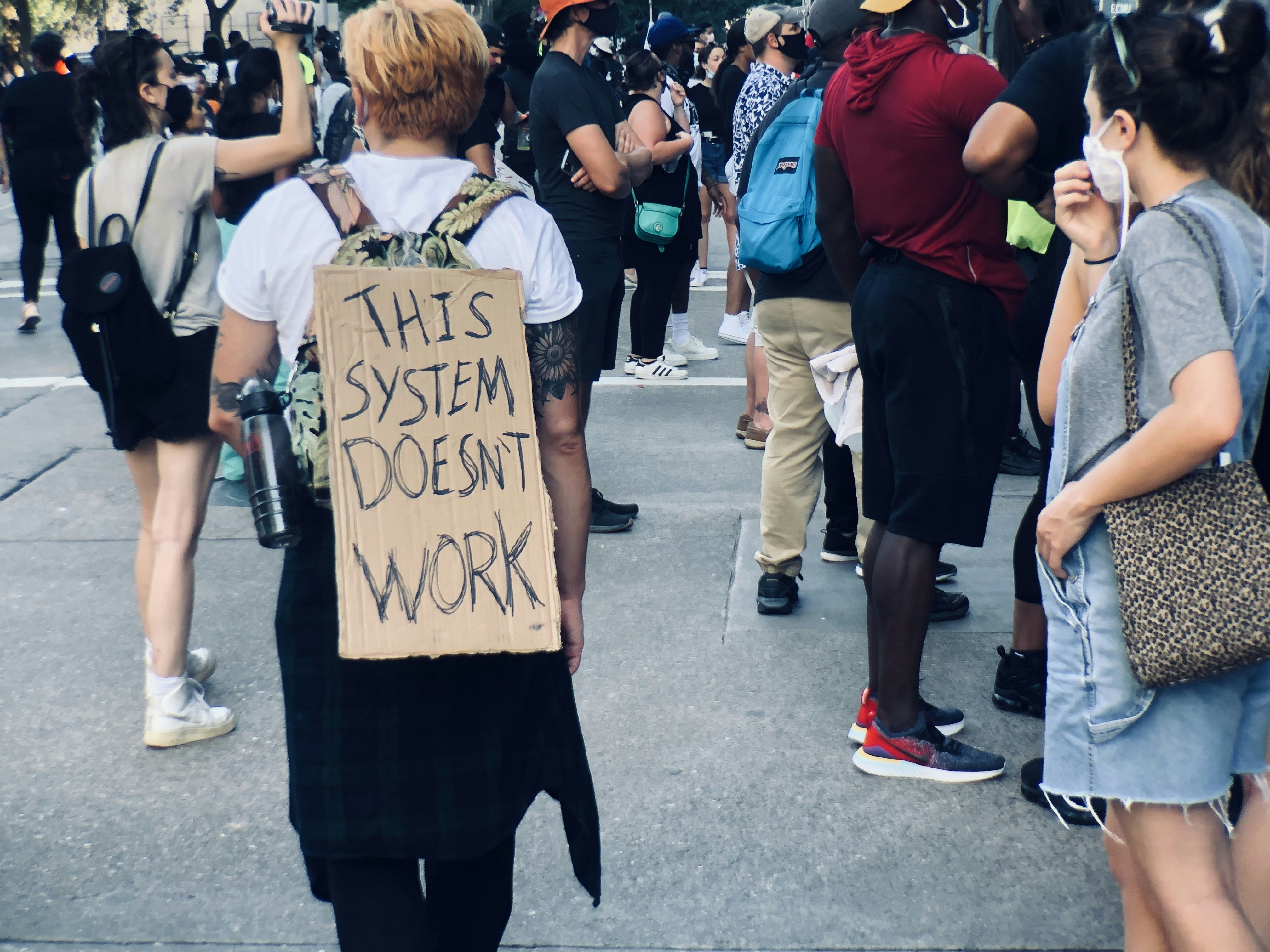 Los sindicatos exigen endurecer los despidos en España para proteger a los trabajadores