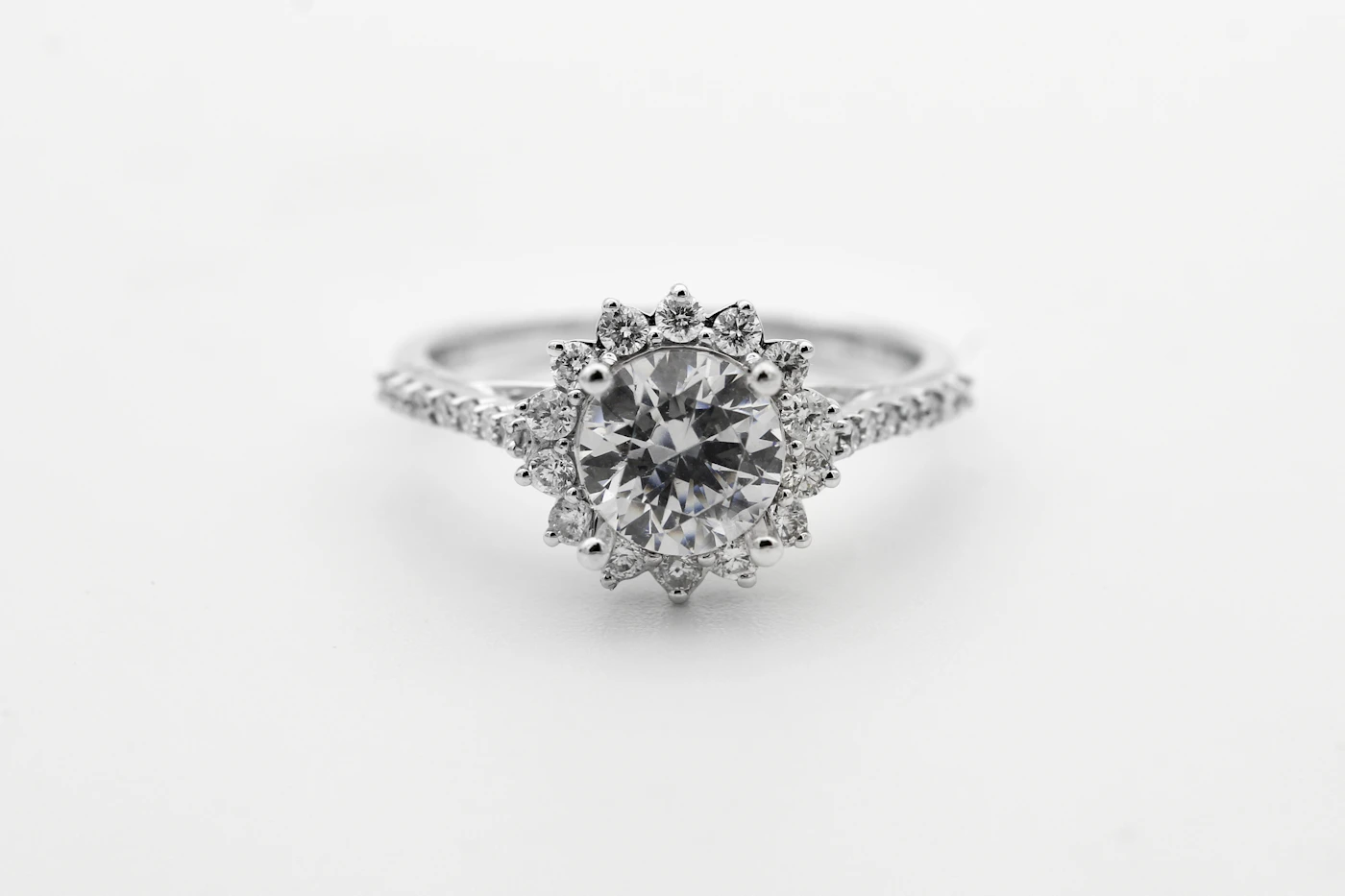 Estelle halo, front view