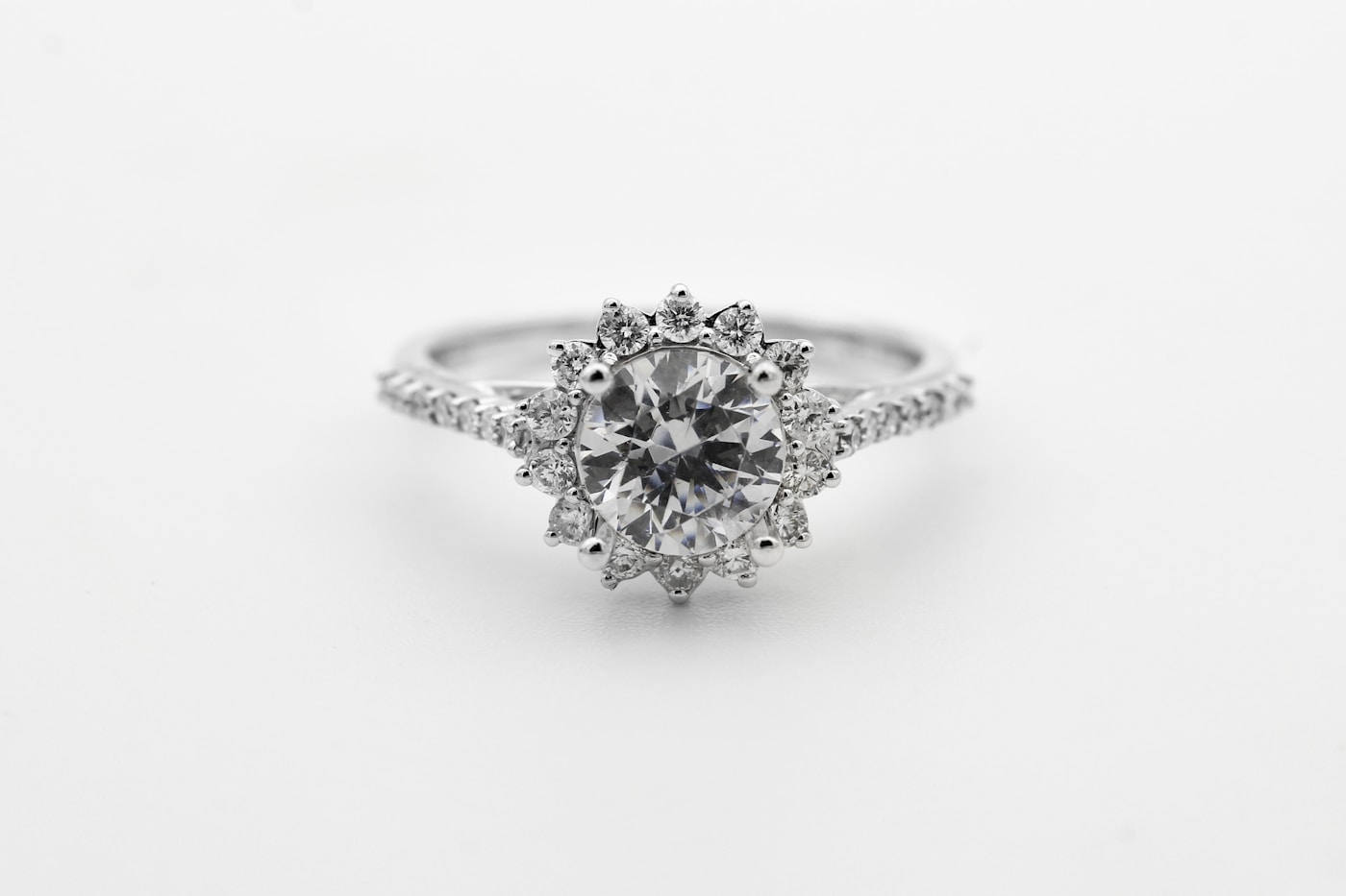 Estelle halo, front view