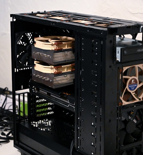 black and brown computer tower