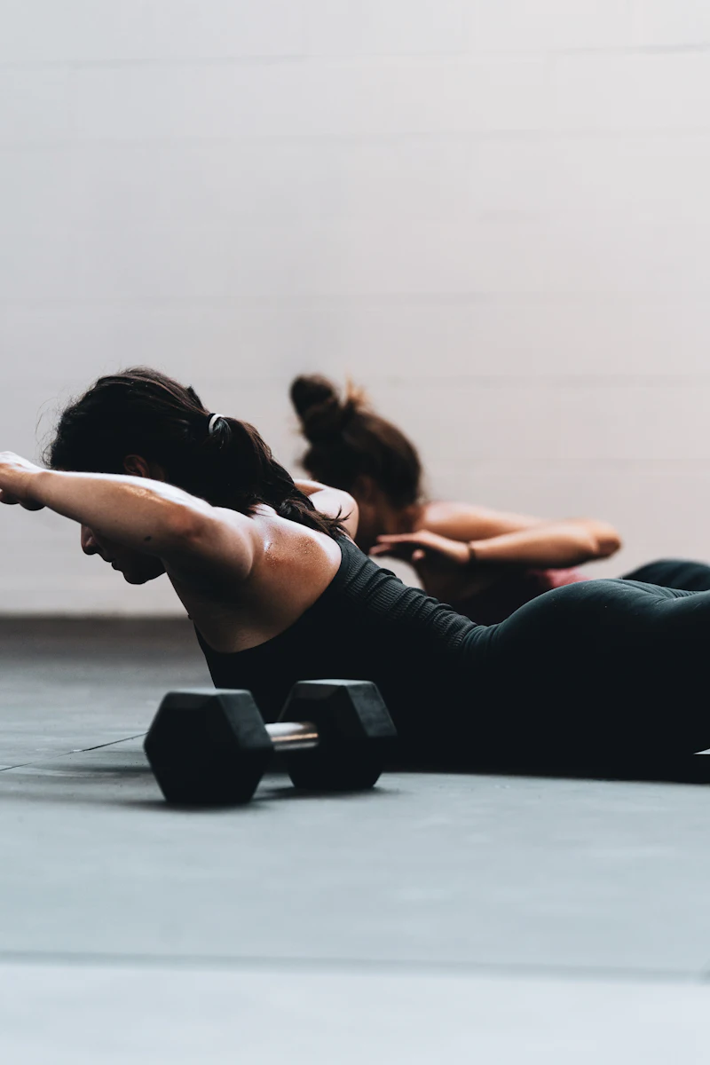 Explosive kettlebell swing in mid float