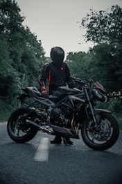 Nettoyage moto Valenciennes, lavage de moto sur Valenciennes, nettoyage moto a domicile Valenciennes