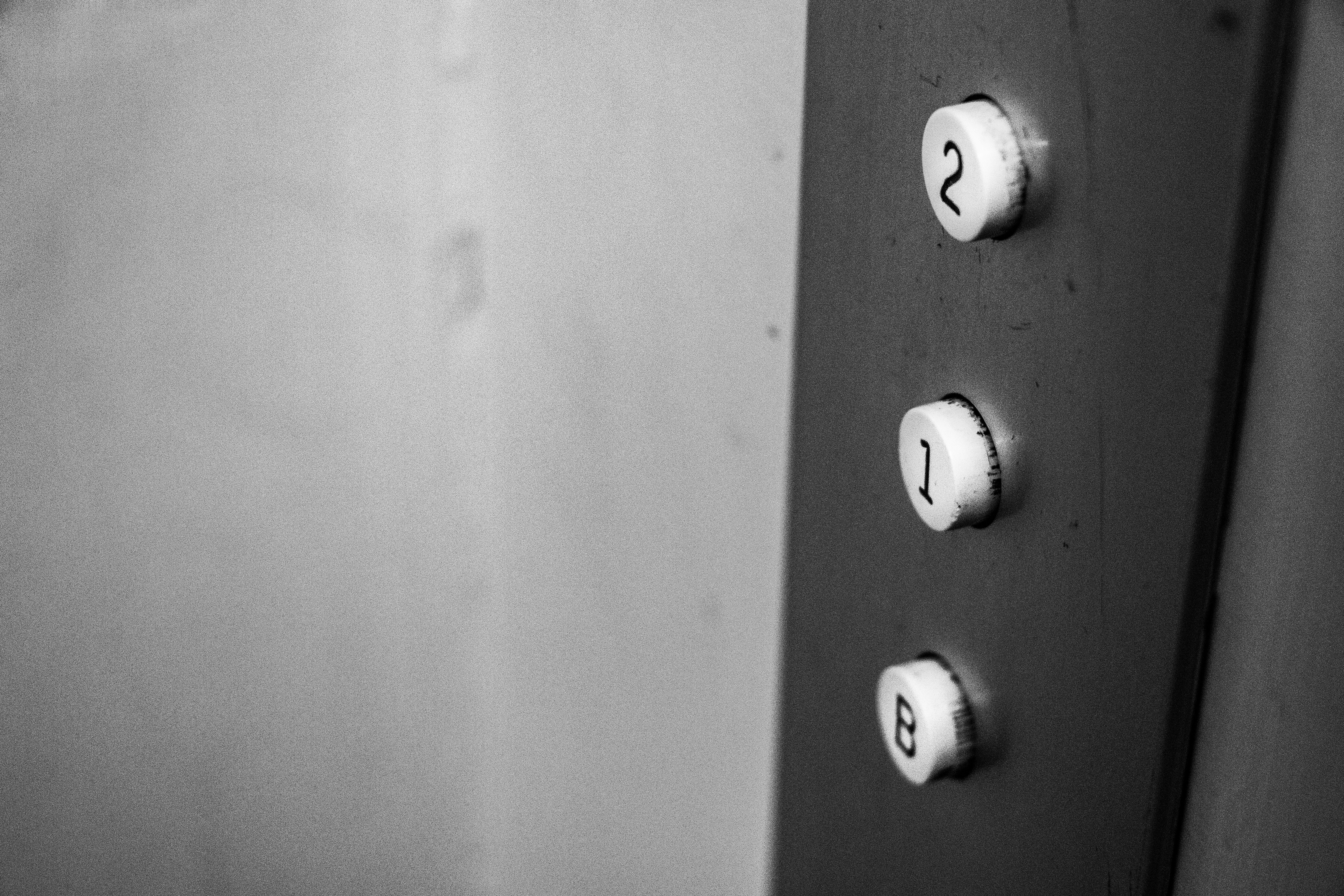 photo-1591267998489-6acf804bd745?ixid=M3wxMjA3fDB8MXxzZWFyY2h8M3x8bWF0aCUyMHF1ZXN0aW9ucyUyMGZvciUyMHNlYyUyMDF8ZW58MHx8fHwxNzYwNjY3MDA1fDA\u0026ixlib=rb-4.1.0