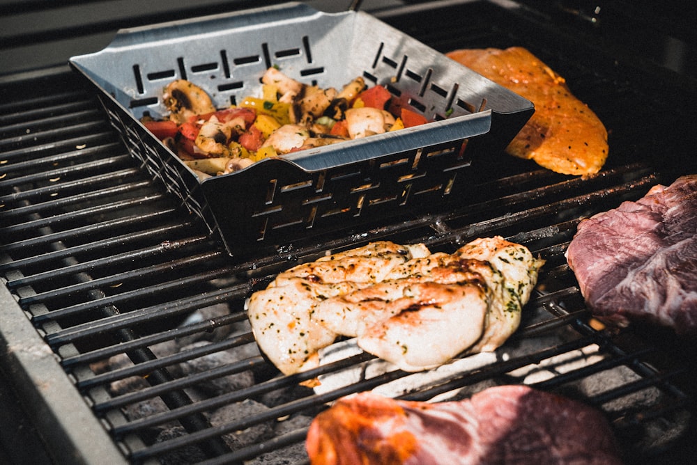 brown bread on black grill