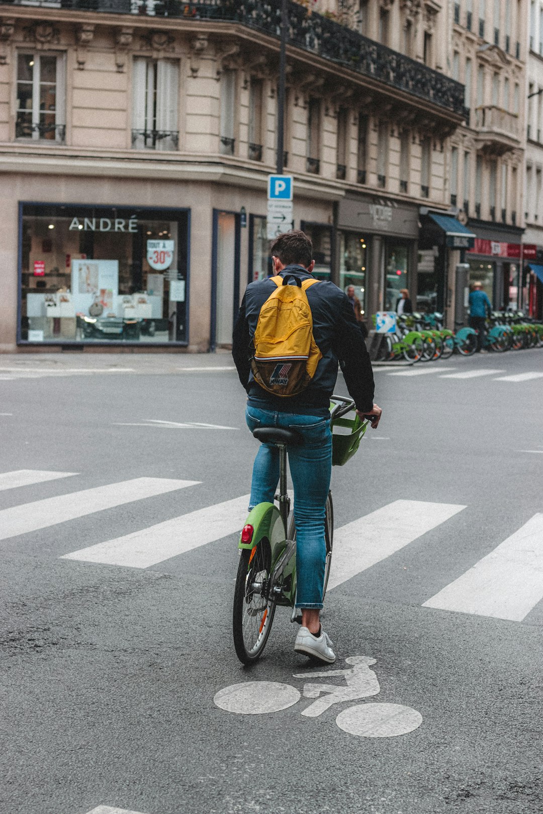 Cycling photo spot Paris Pont du Carrousel