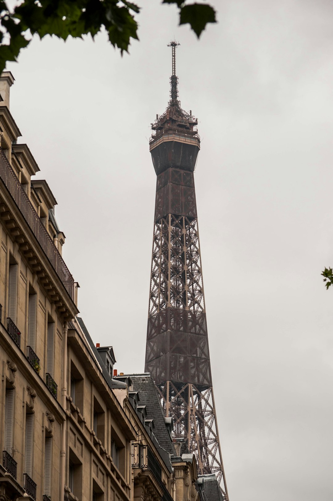 Travel Tips and Stories of Tour Eiffel - Parc du Champ-de-Mars in France