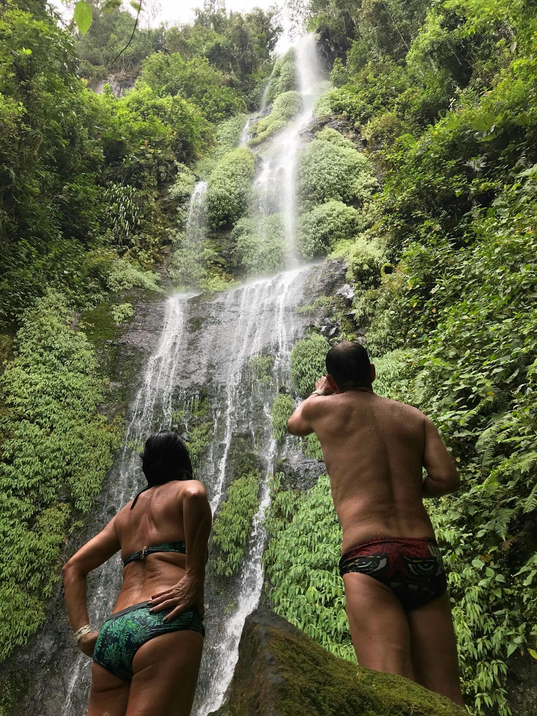 photo of San Vicente thermal Waterfall near Manizales