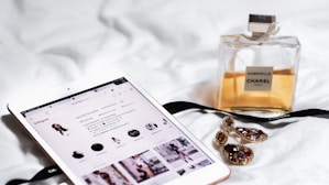 gold and silver beaded bracelet