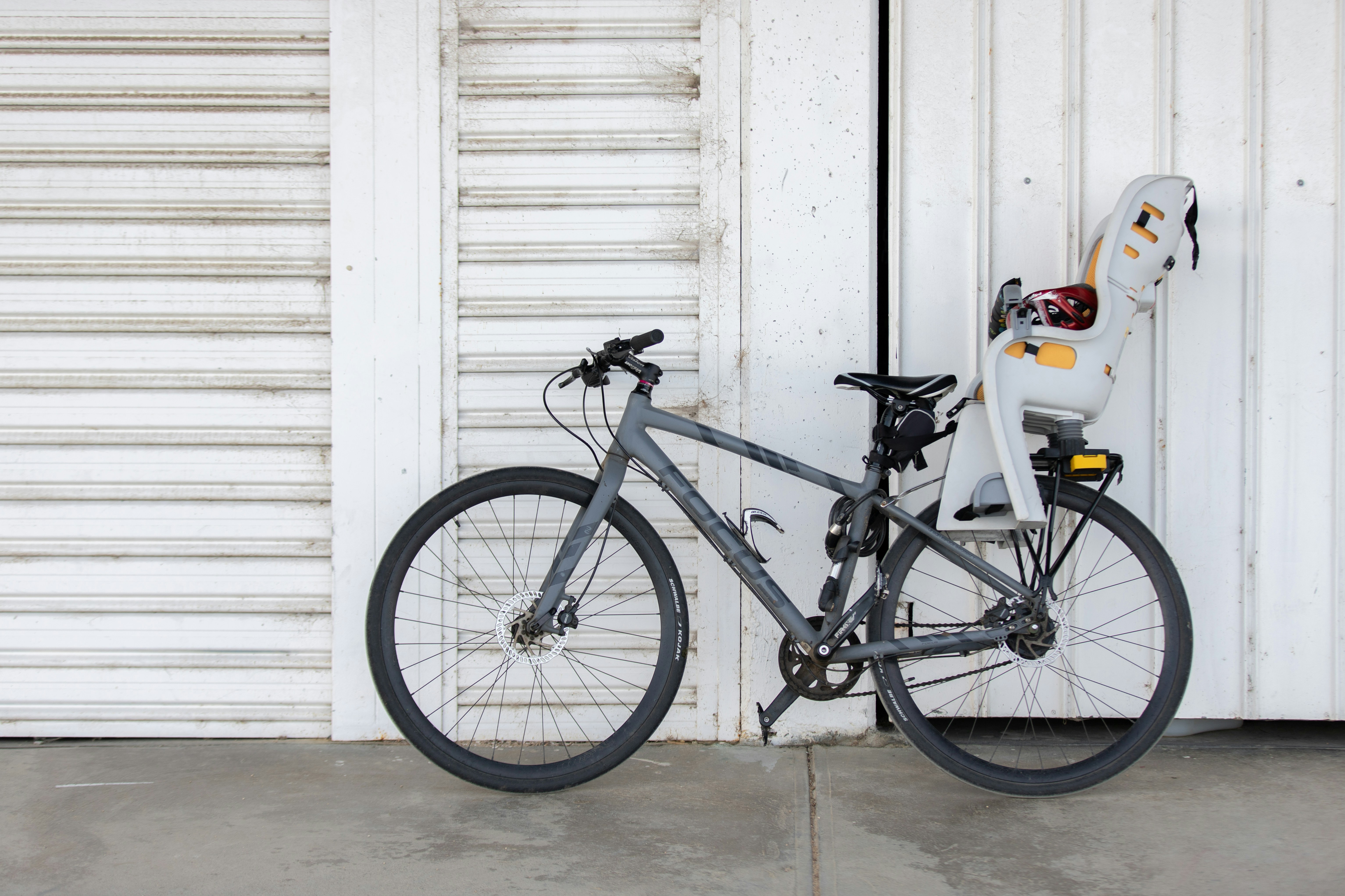 black and white mountain bike