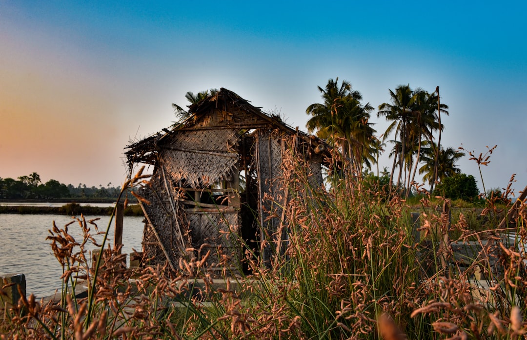 photo of Kadamakkudy Hut near Cherai Beach