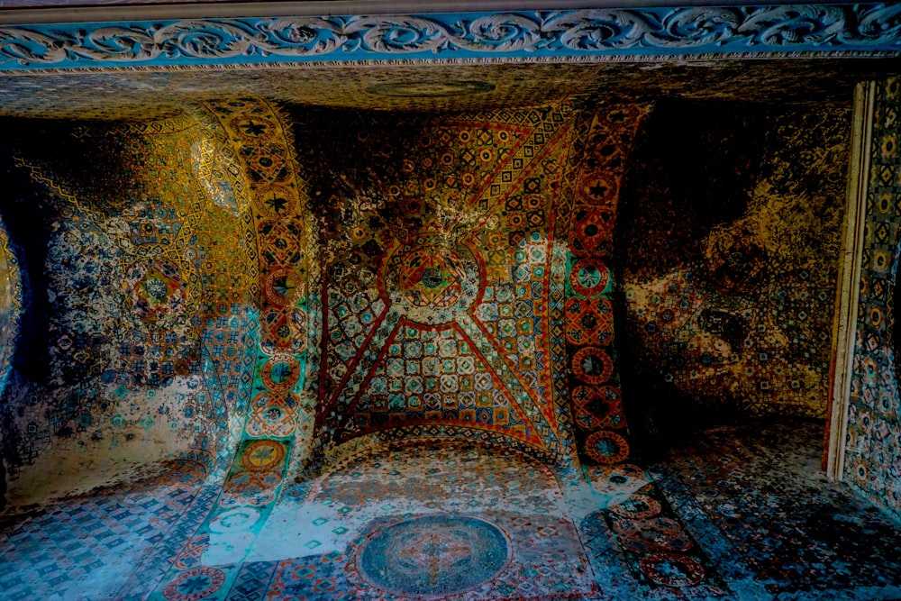 brown and black floral ceiling