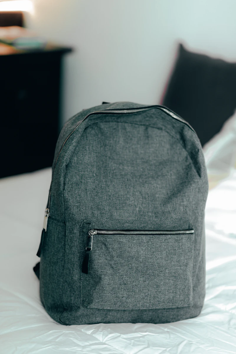 Bashta (boorso dhabar / laptop)