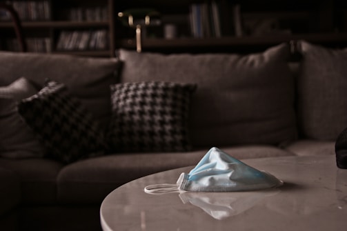 A patient using a Selkis Health product in a bright, welcoming home setting.