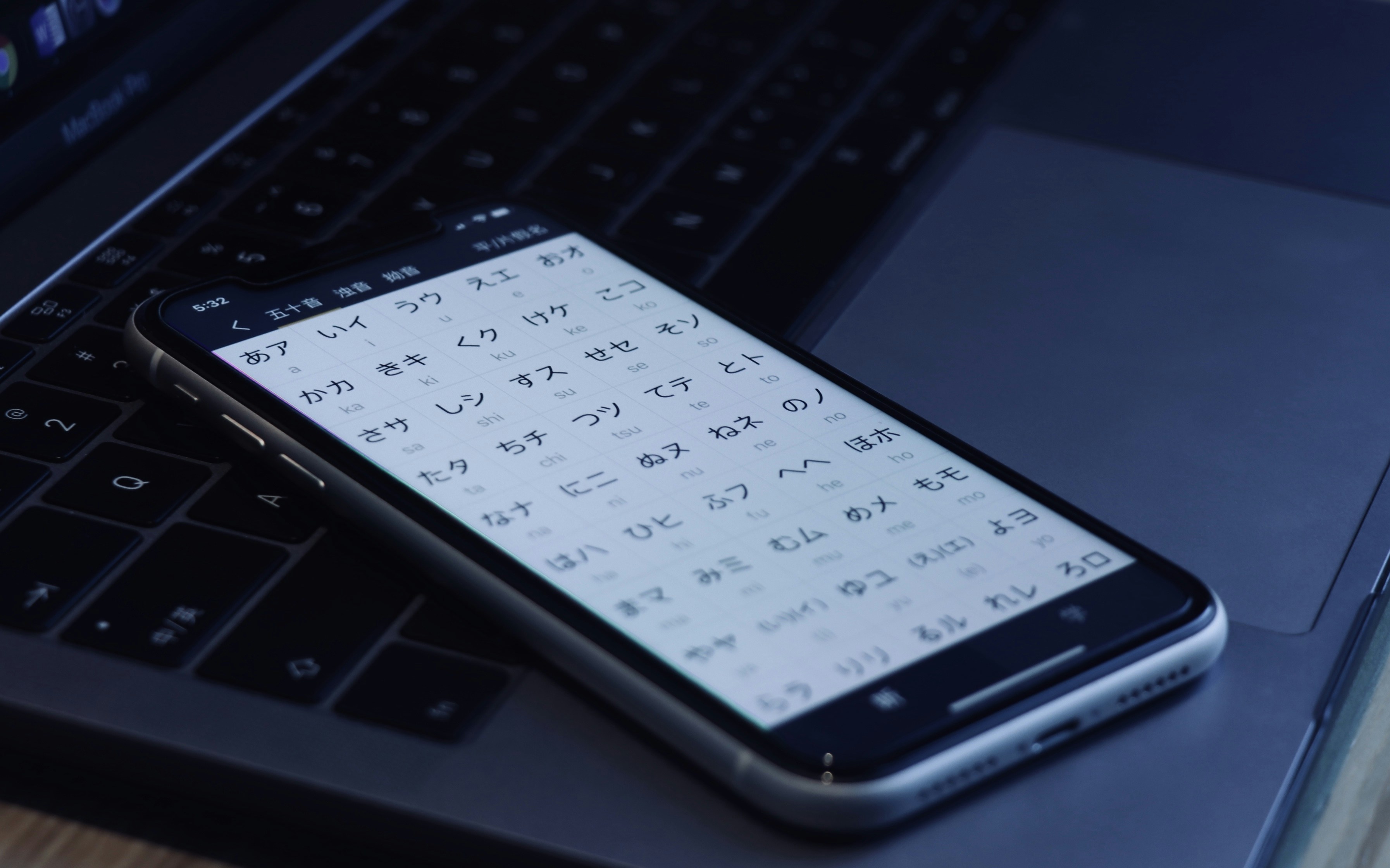 7 Samsung Software Features That Simplify Daily Tasks vs iPhone