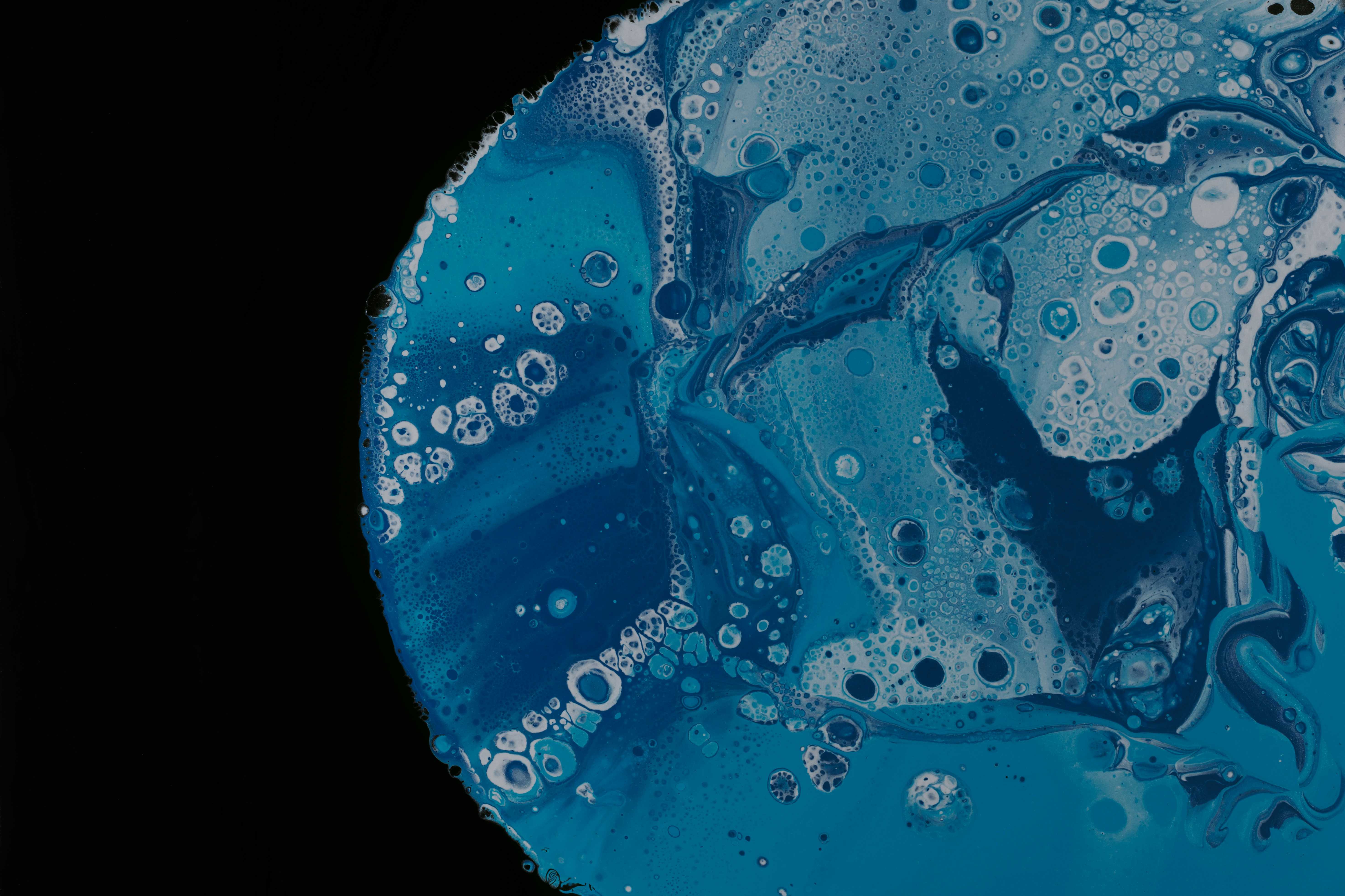 Photo by pawel_czerwinski