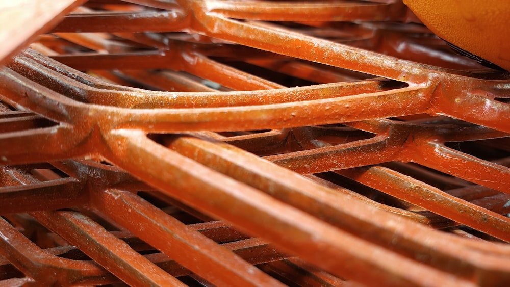 orangefarbener Kunststoffrahmen in Nahaufnahmen