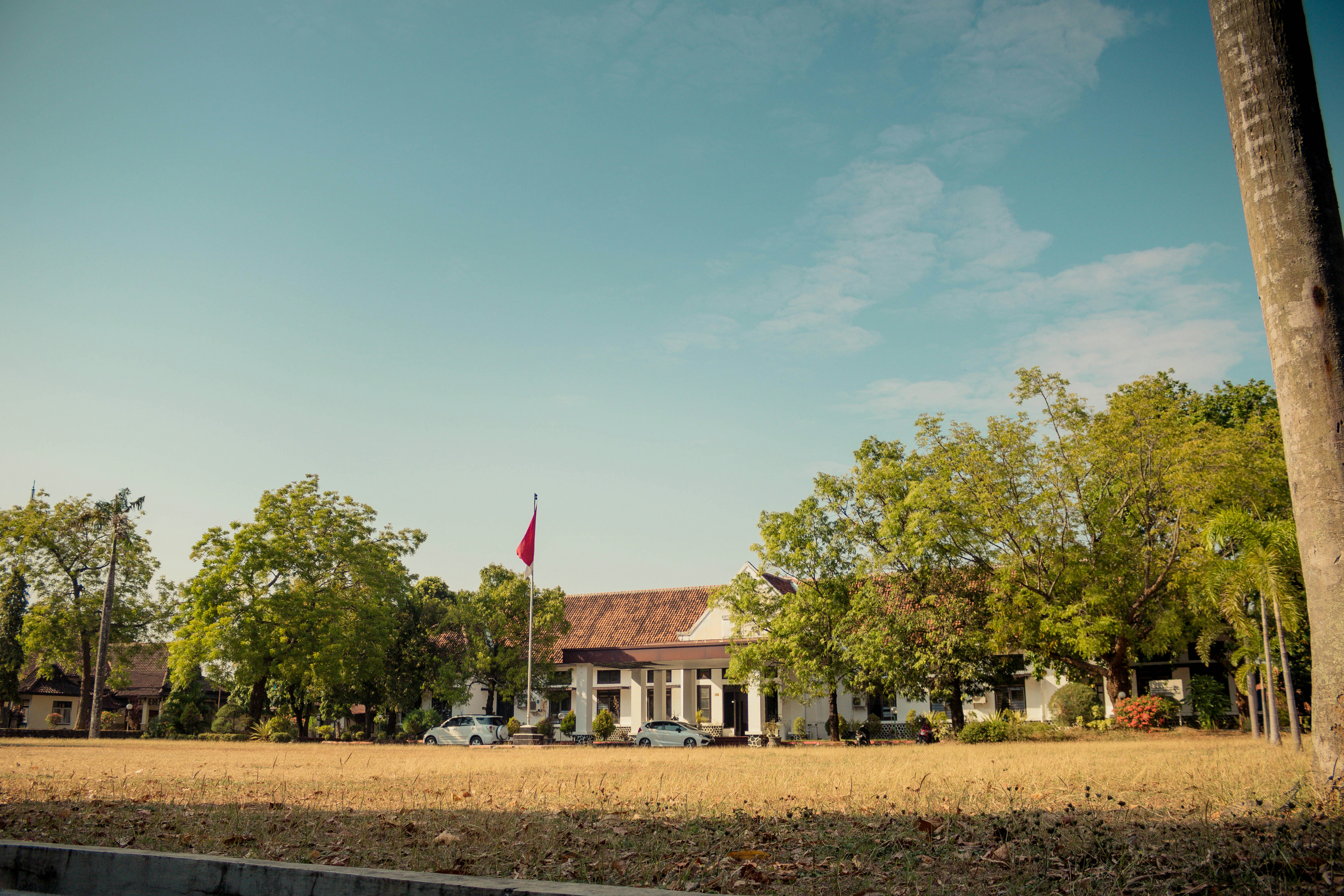 Photo by alfihilmaan