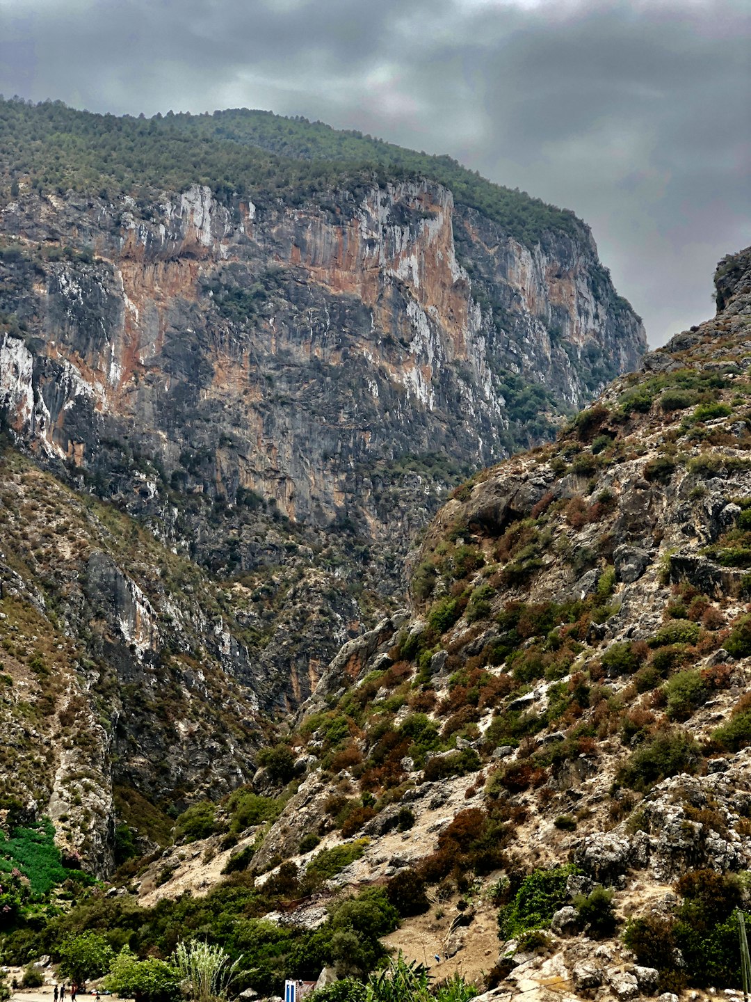 travelers stories about Cliff in 91023, Morocco