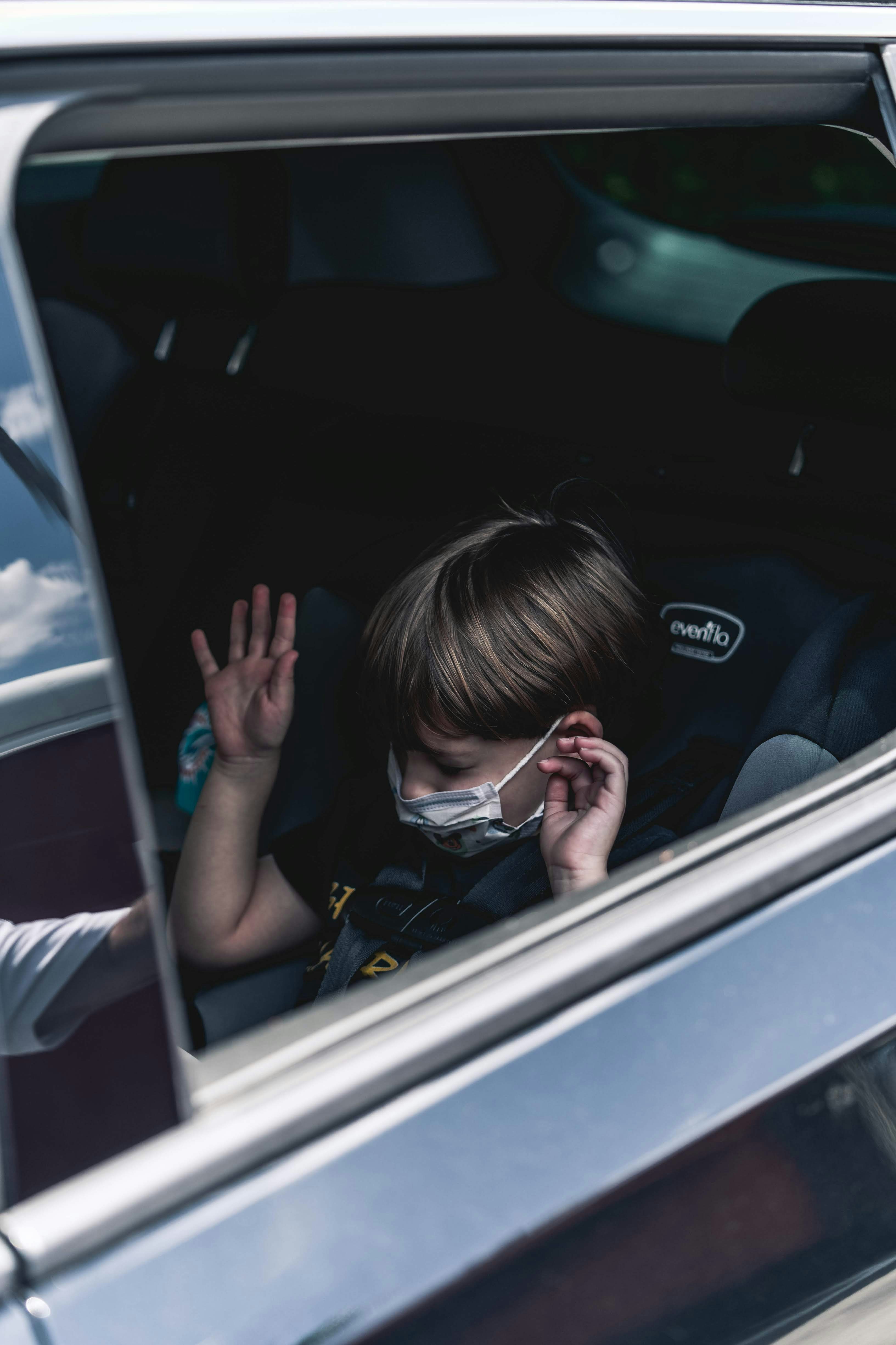 5 Tips for Driving Safely With Kids