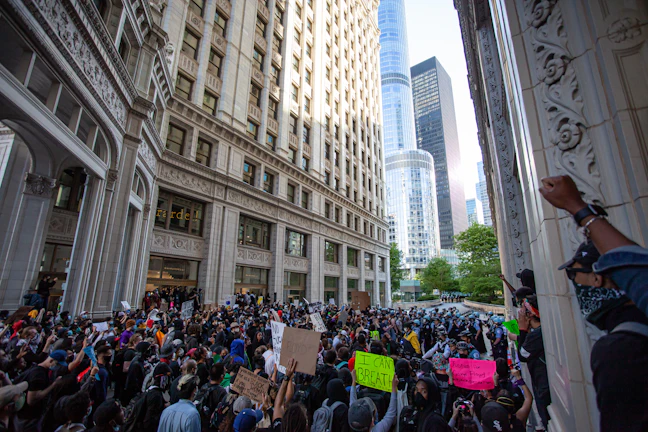 21-Day Budget Backpacking Eastern Americas in April