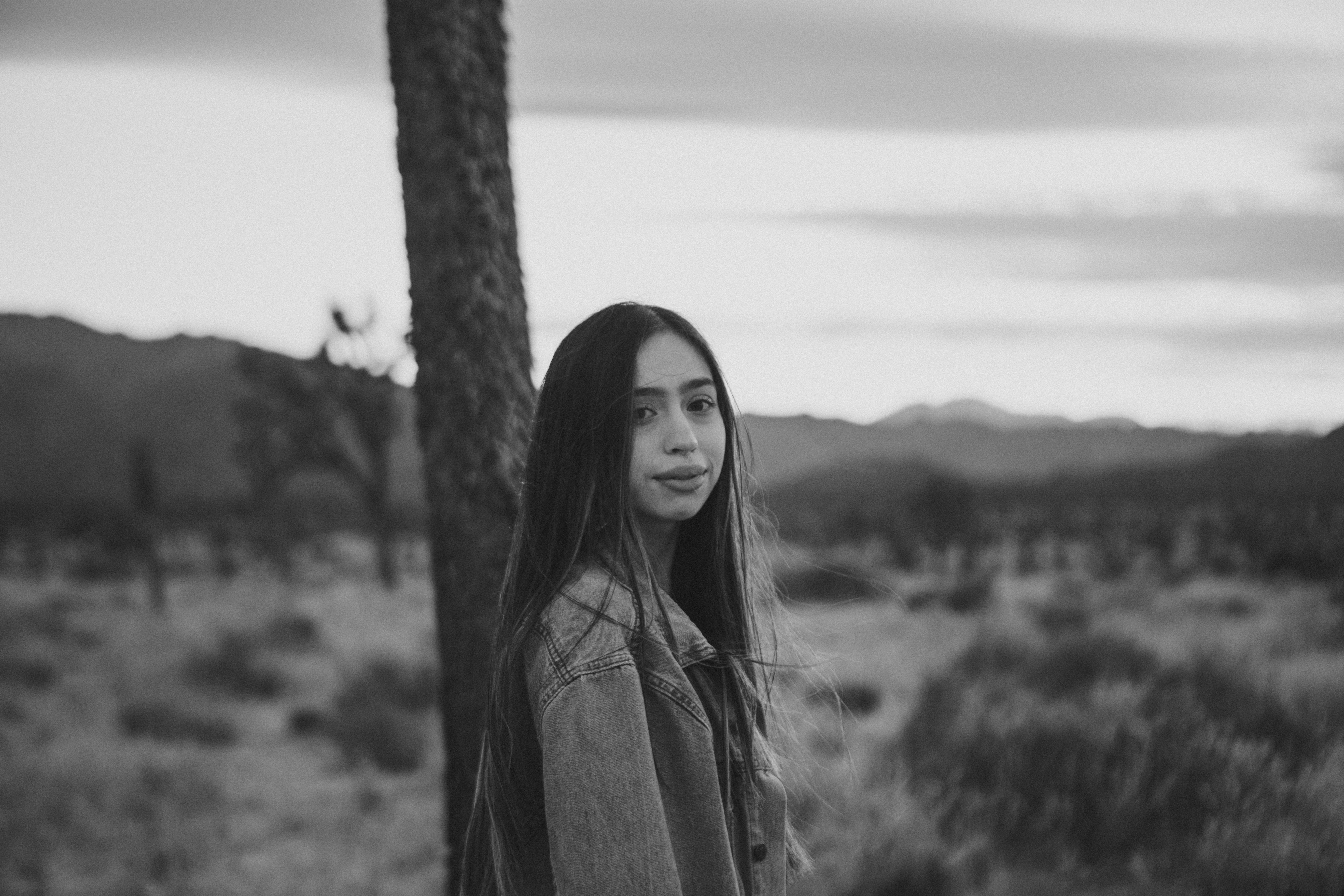 Choose from a curated selection of grey wallpapers for your mobile and desktop screens. Always free on Unsplash.