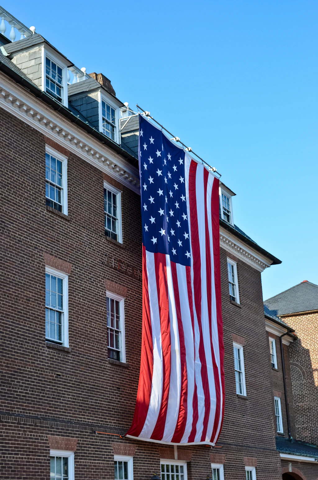 California bankruptcy attorneys Totaro & Shanahan - American flag representing financial freedom and fresh start through bankruptcy relief
