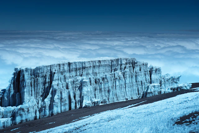 Umbwe route Kilimanjaro — the steep, rocky upper mountain