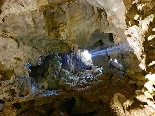 Thien Cung Cave things to do in Haiphong