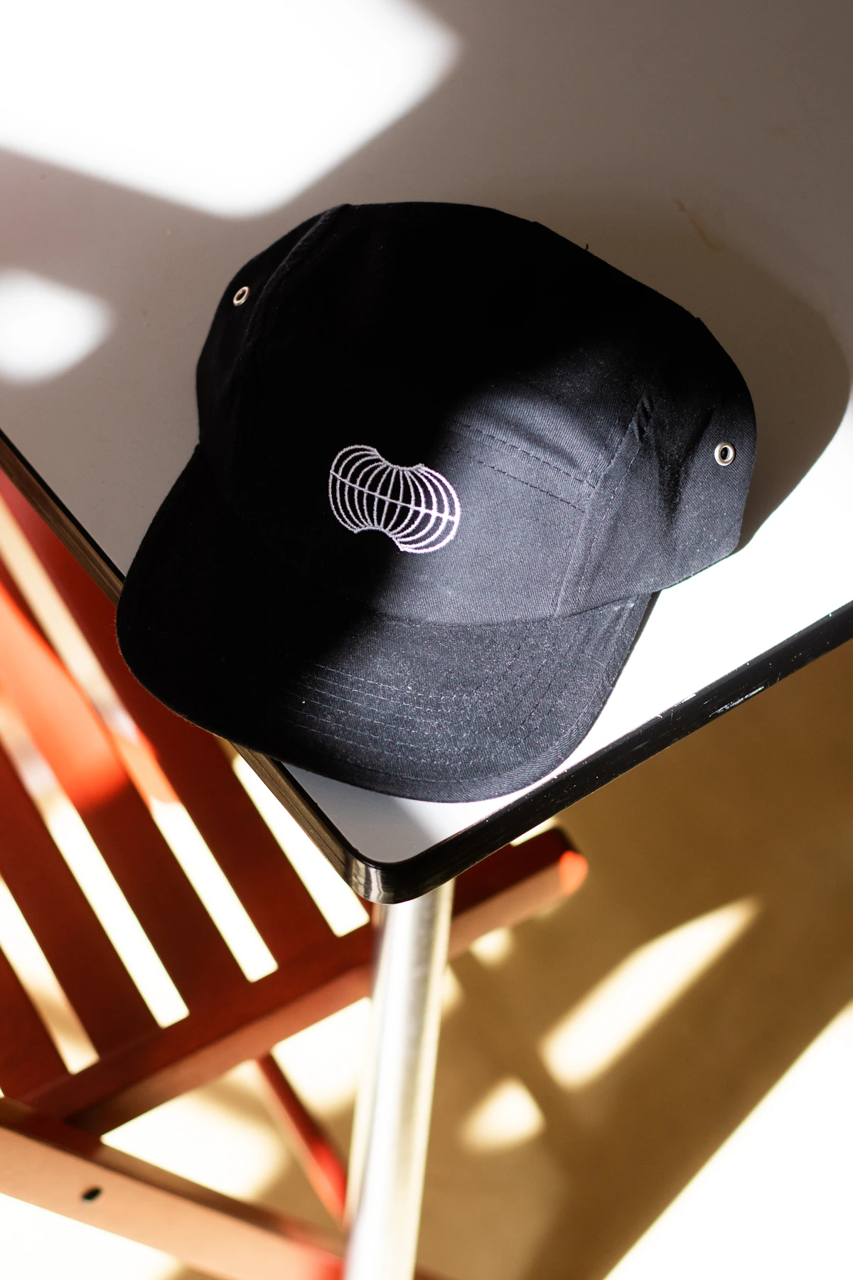 Gorra snapback visera plana — unisex