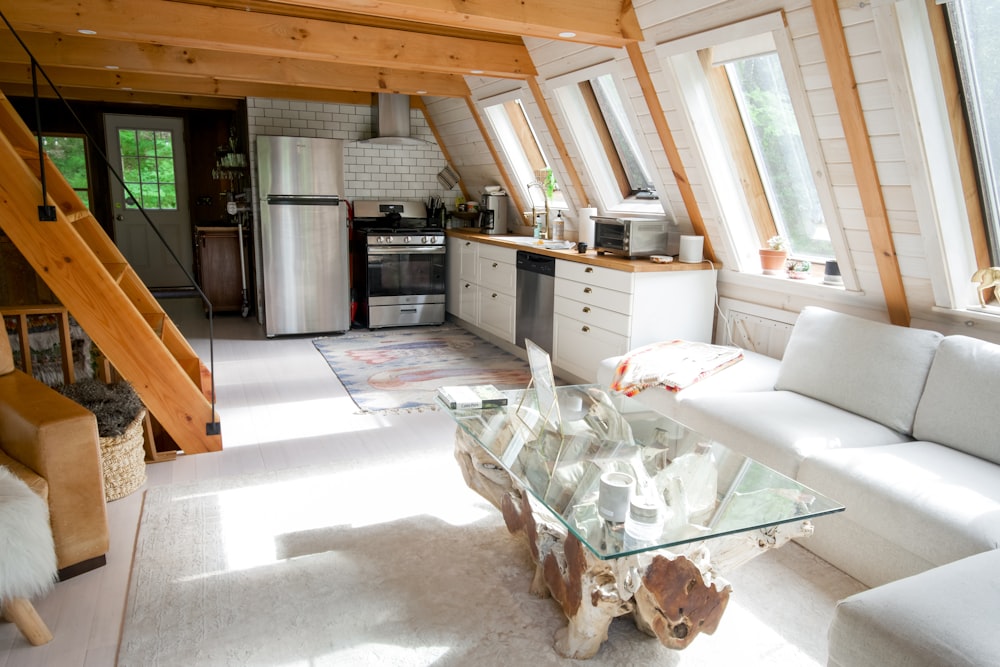 white and brown wooden kitchen cabinet