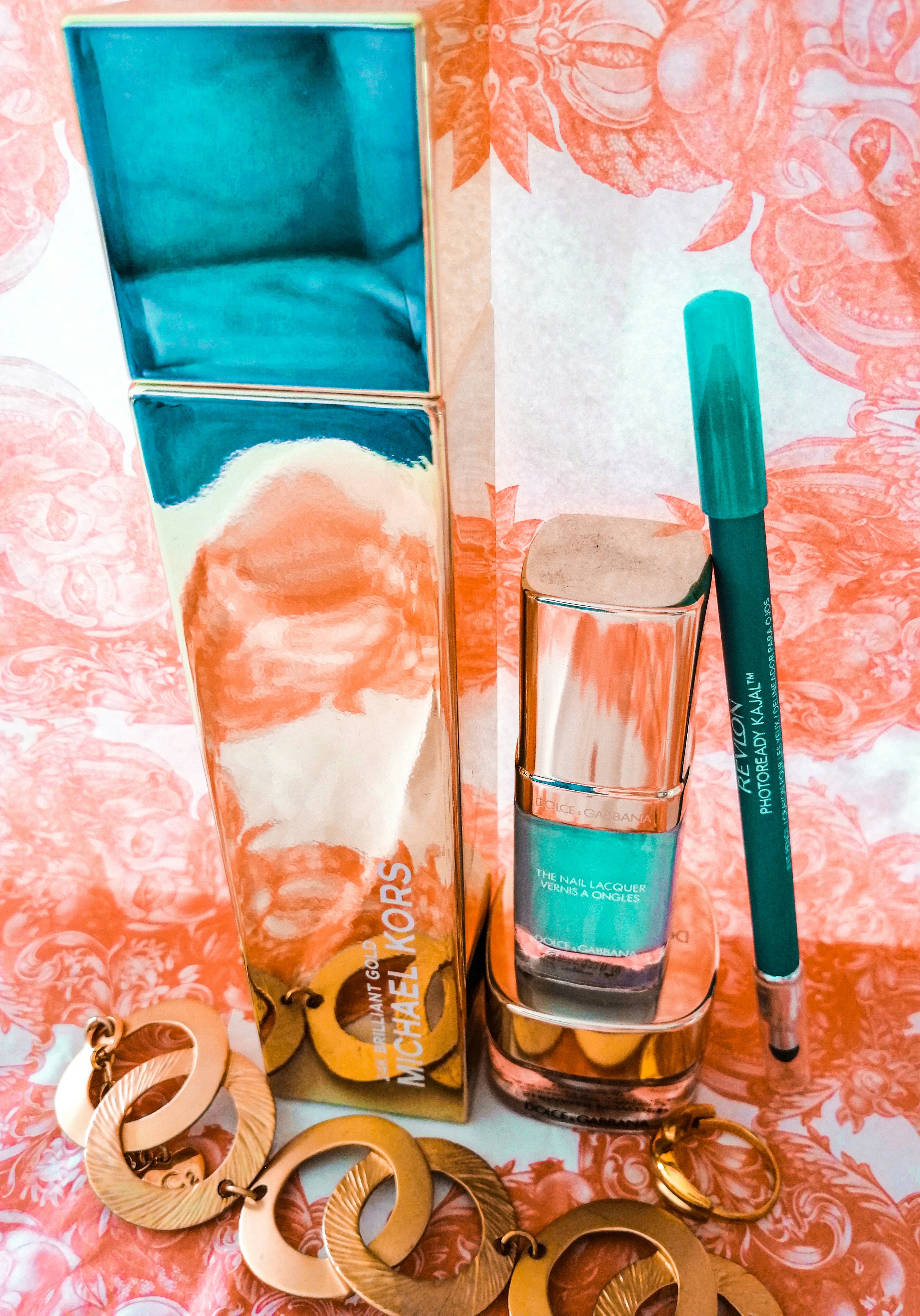 Radiant Glow Serum