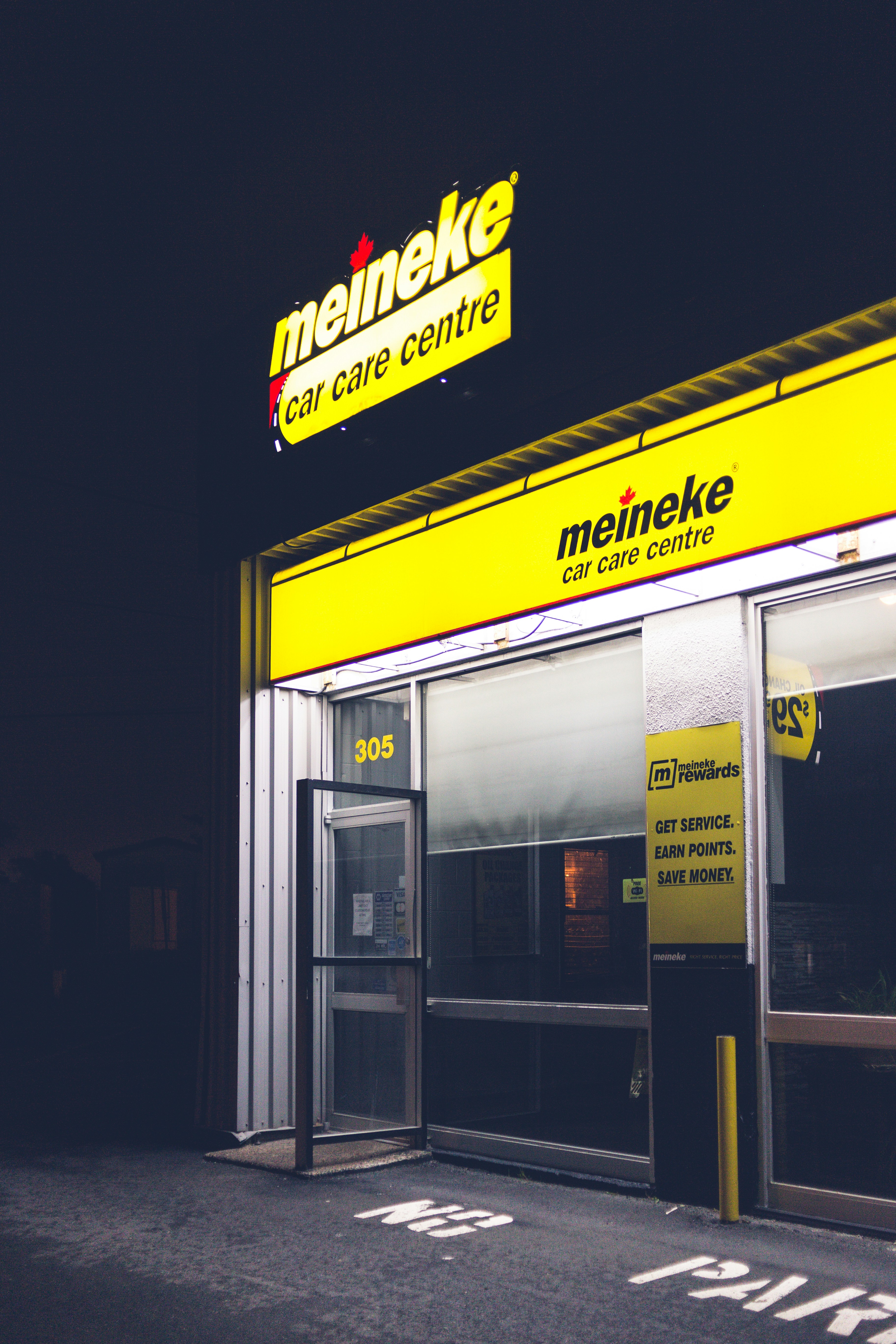 yellow and black store front