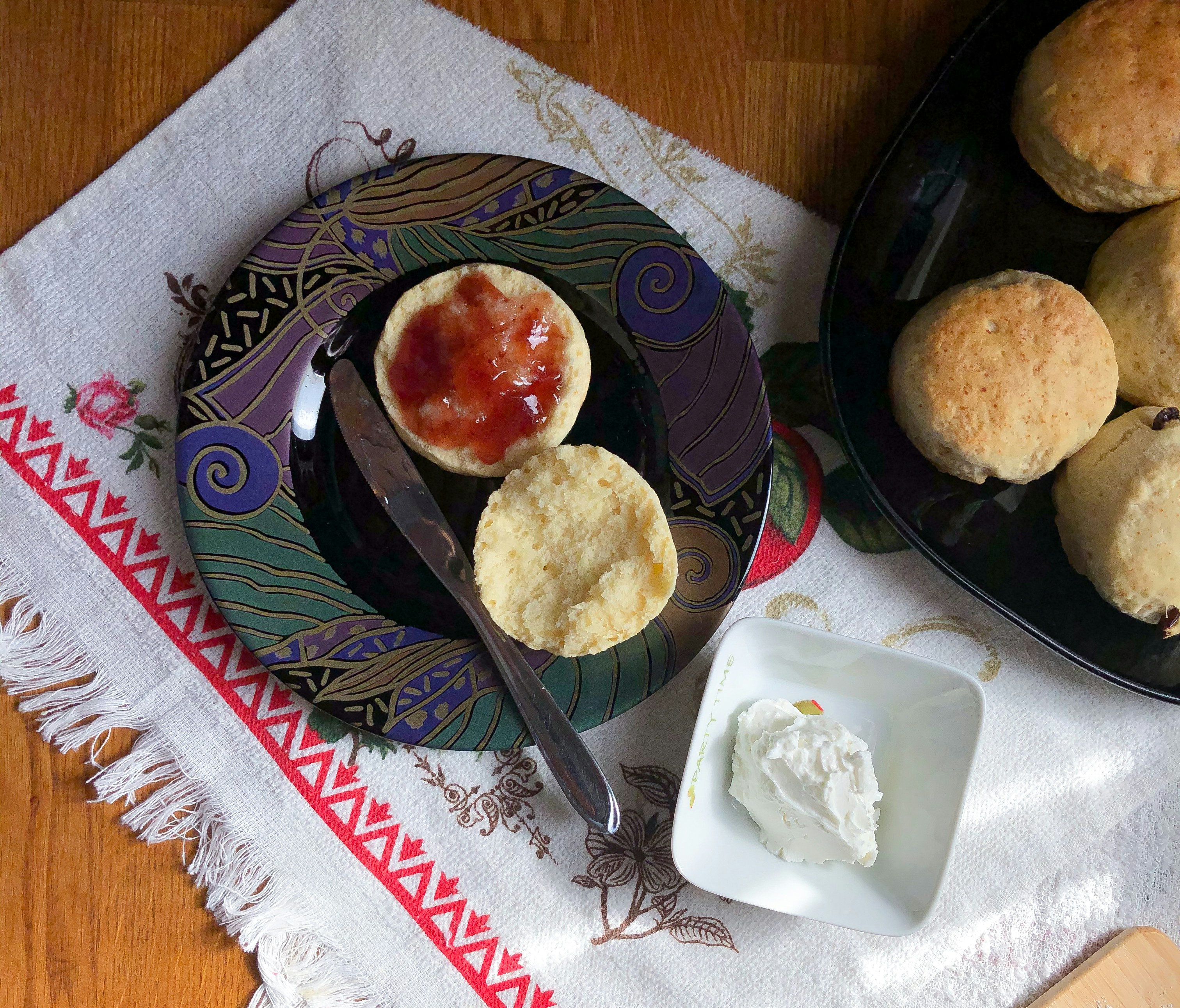 Deliciously Moist Fruit Scones