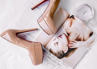 womens brown leather peep toe heeled shoes