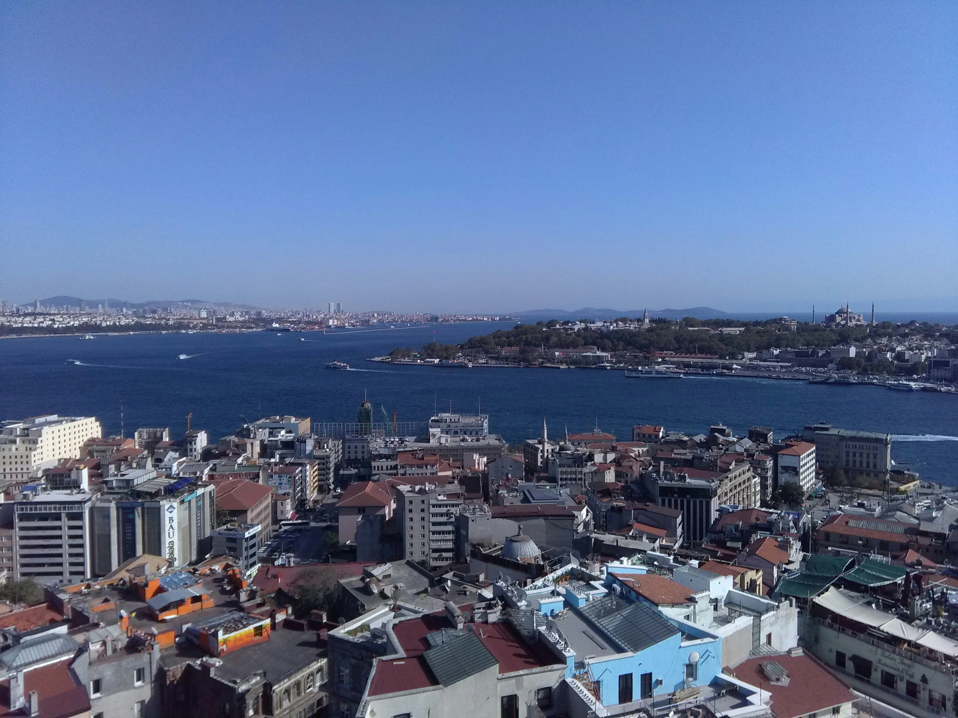 İstanbul’da Cumhuriyet Bayramı Provası Nedeniyle Geniş Kapsamlı Trafik Düzenlemesi - Gündem haberi görseli