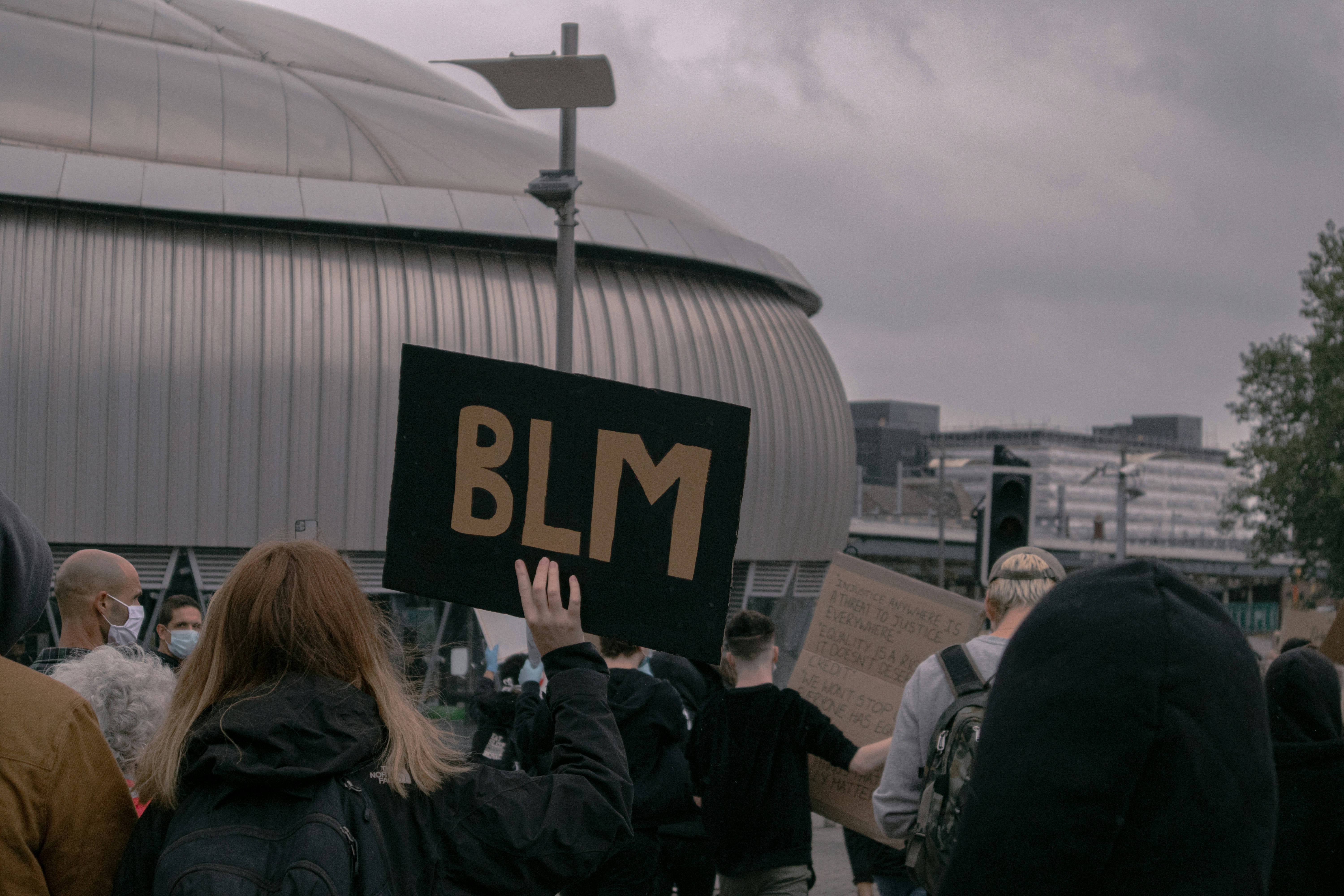 US Politics: Bolton Indicted, Trump's Imperial Ambitions, and Ukraine Aid