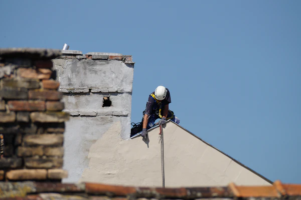 Google Reviews vs Yelp for a Roofer: Where Should You Focus?