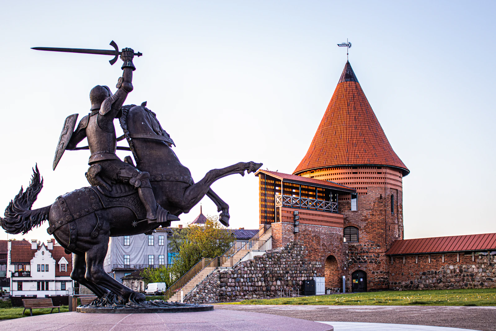 The Vytis horseman statue in front of Kaunas castle