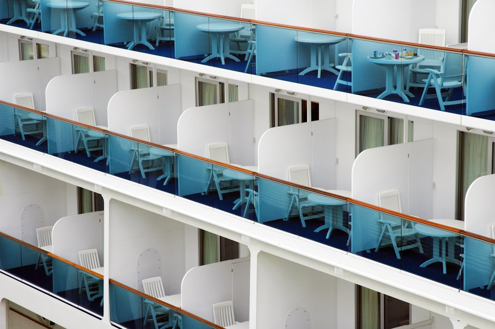 white and blue ship during daytime