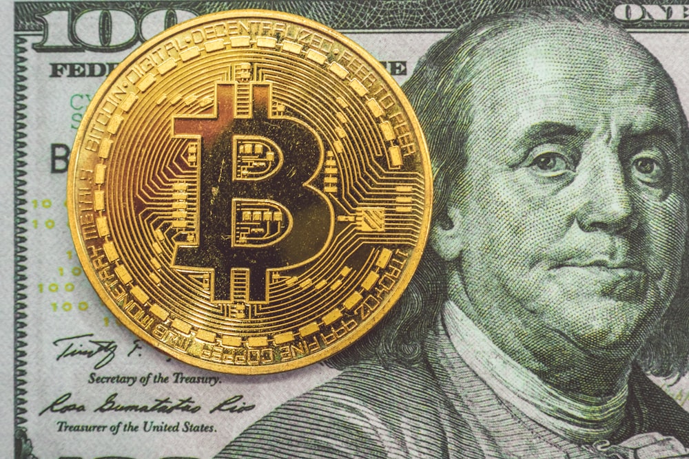 Bitcoin falls below $43k