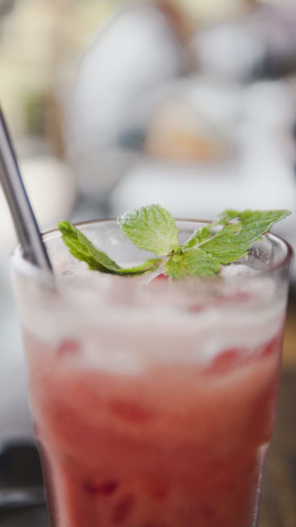 strawberry juice in clear drinking glass