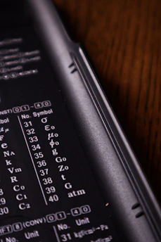 Close-up of the gst calculator plugin’s modern UI with fontawesome icons visible.