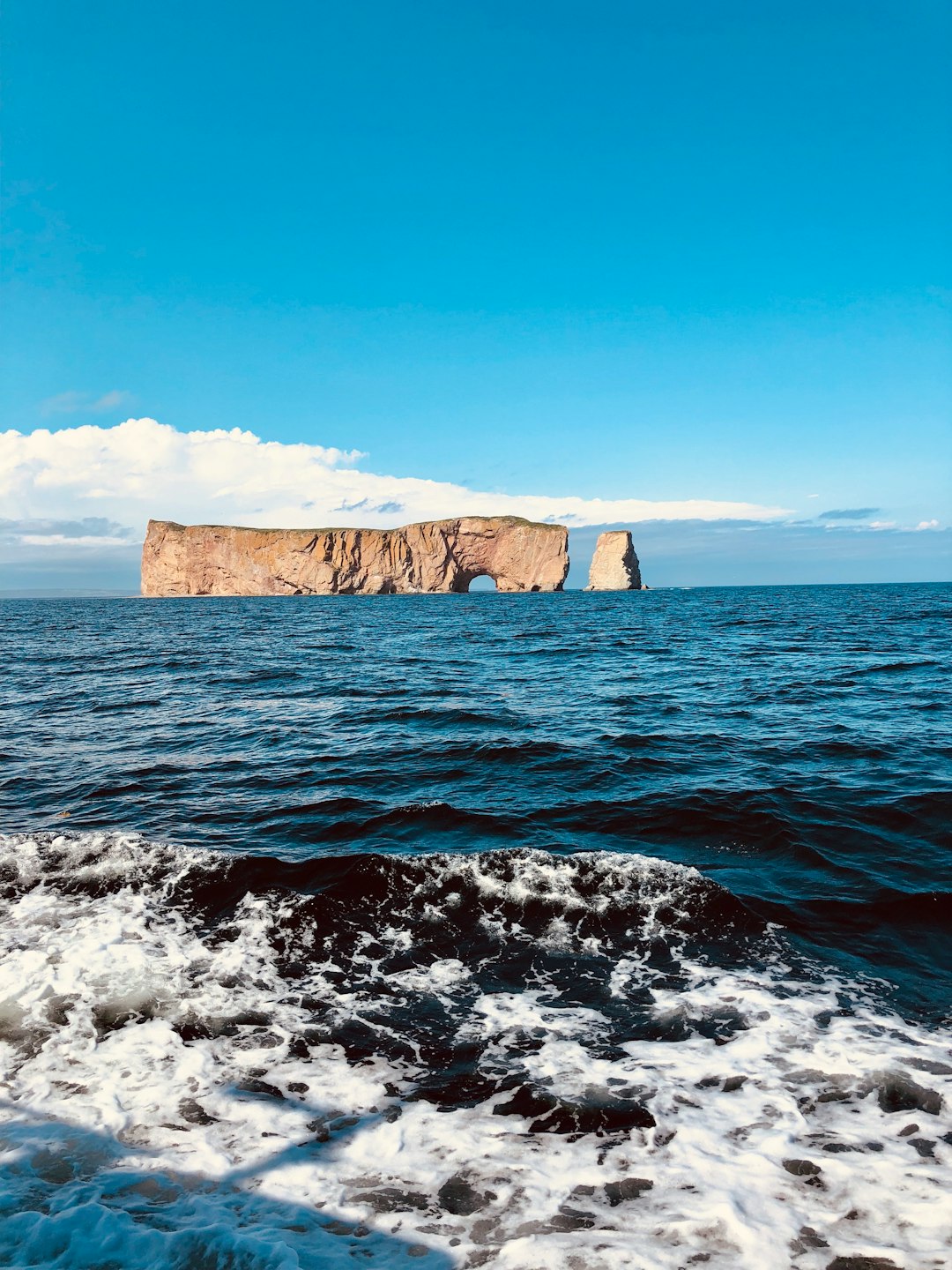 travelers stories about Cliff in Percé, Canada