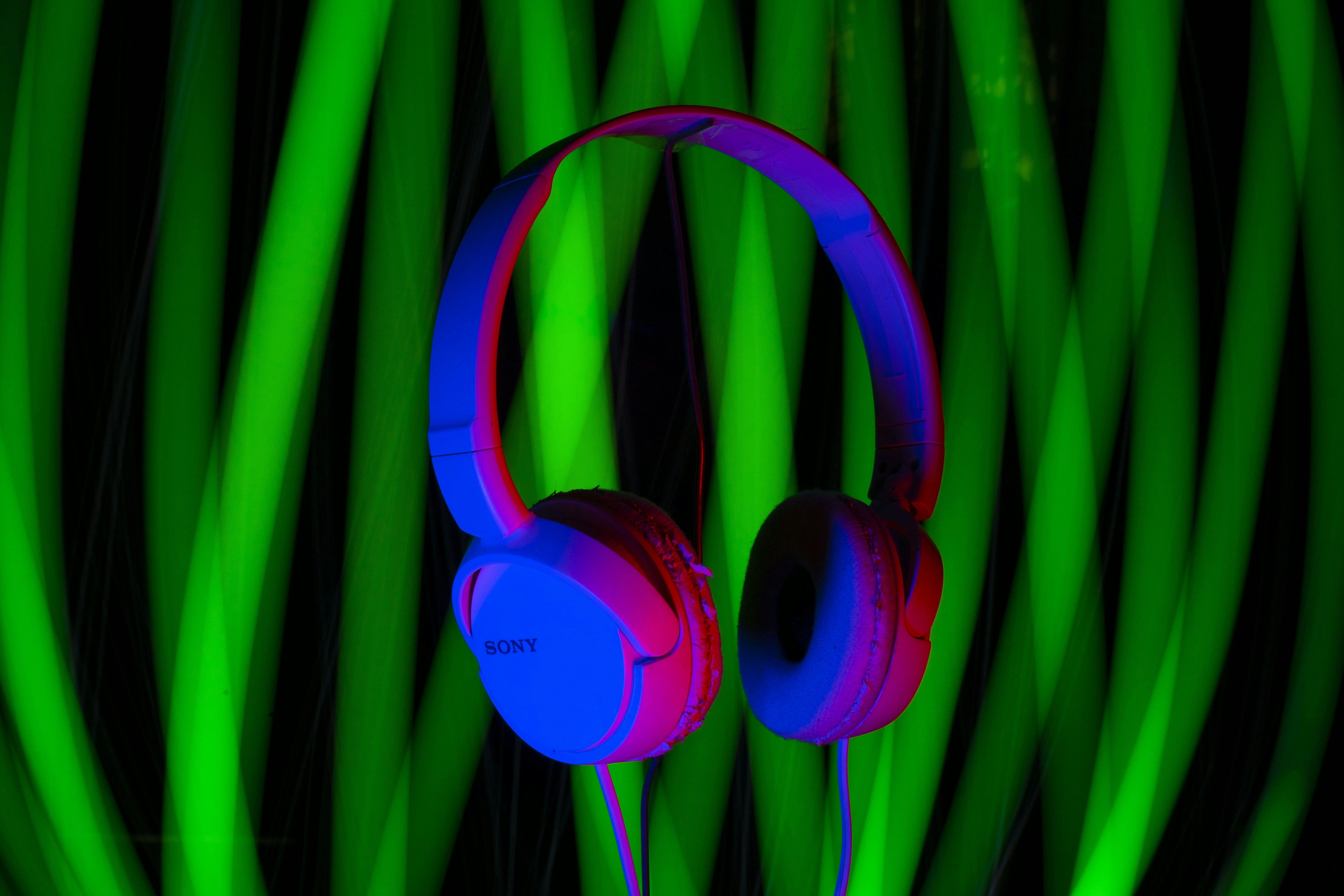 Headphones Light Painting