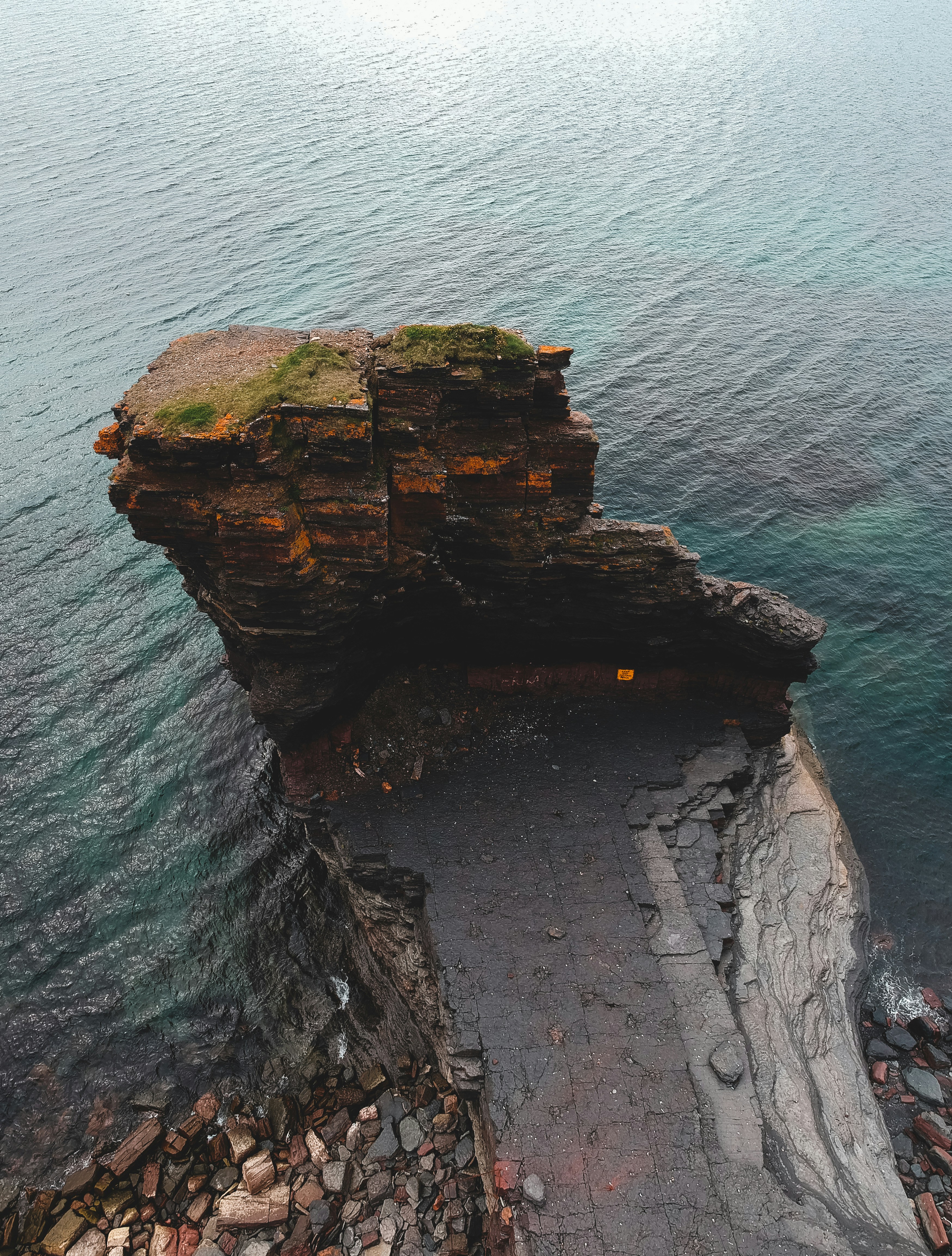Photo by introspectivedsgn